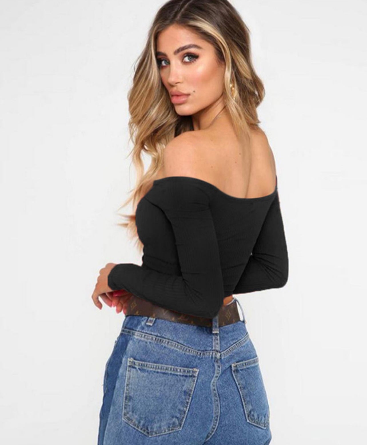 Off the shoulder long sleeve top